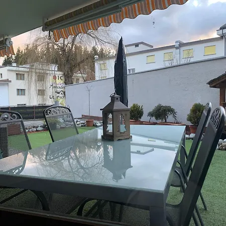 Hyper Central, Ideal Pour Couple Ou Petite Famille, Parking Couvert Crans-Montana