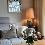 Appartement, Hyper Central, à 2 Min Des Pistes Et De Le Reste, Parking Couvert Appartamento Crans-Montana