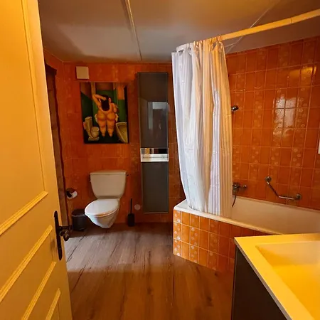 Hyper Central, Ideal Pour Couple Ou Petite Famille, Parking Couvert