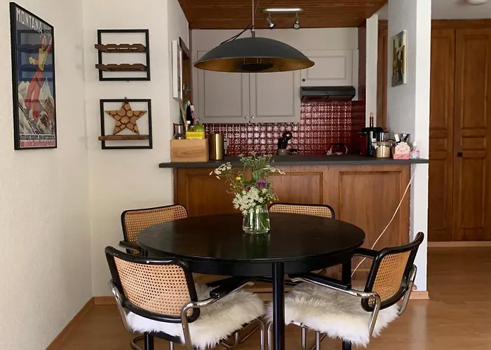 Hyper Central, Ideal Pour Couple Ou Petite Famille, Parking Couvert * Crans-Montana