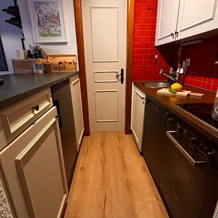 Appartement, Hyper Central, à 2 Min Des Pistes Et De Le Reste, Parking Couvert Appartamento Crans-Montana